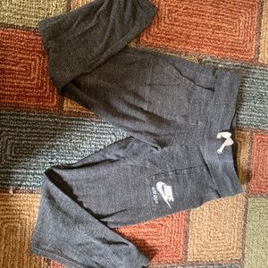 Nike joggers